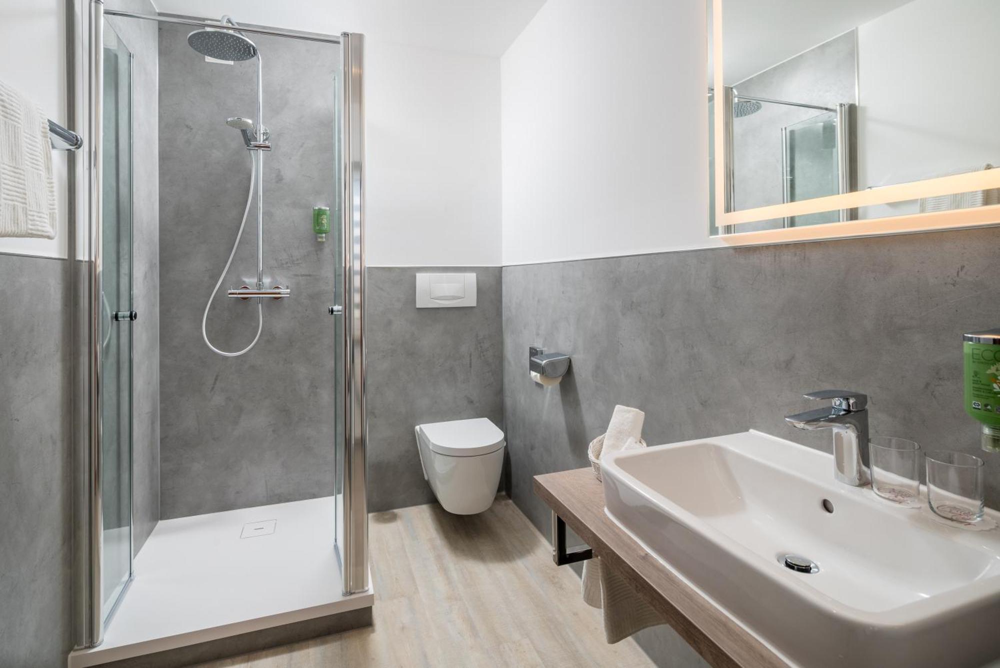 Celler Tor 4*